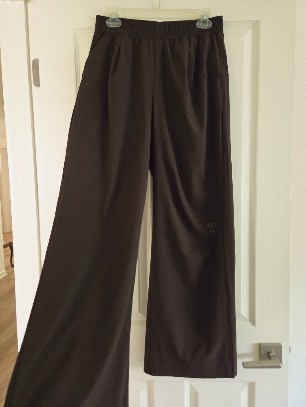 NBA Brand Brown Wide Leg Athletic Pants with Elastic Waist (Chicago Bulls Logo)